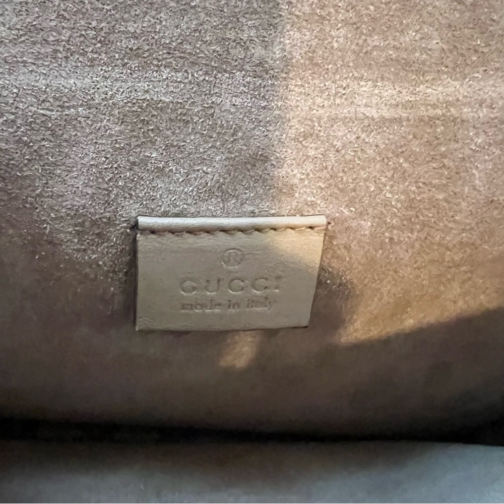 Gucci Dionysus medium GG SHOULDER BAG - Picture 10 of 17